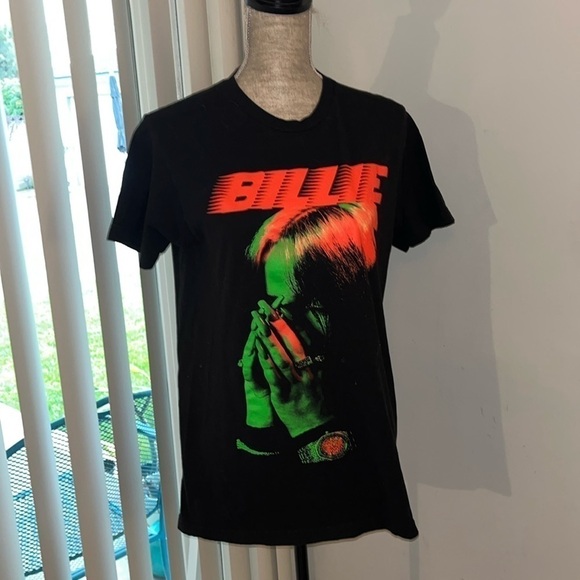 Billie Eilish Other - Billie Eilish Red & Green BILLIE Sz Medium Black T-Shirt Lash Music